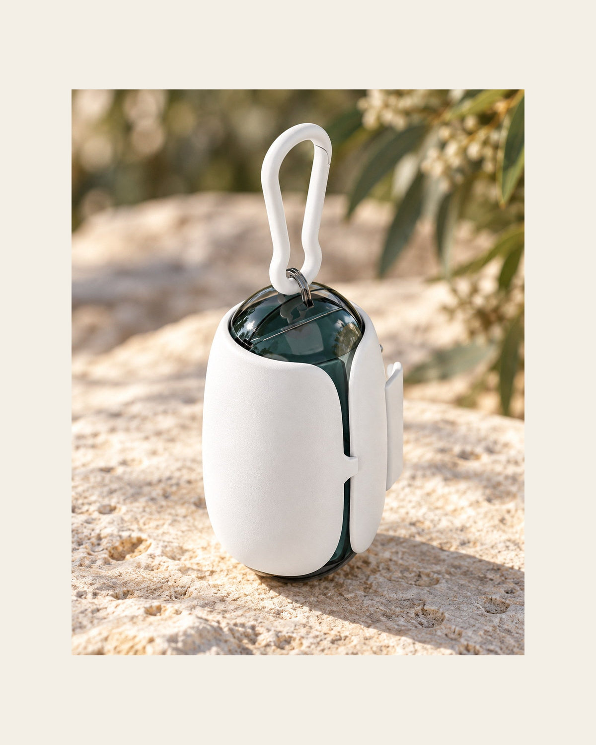 Field Walk Bag Holder — Leash Dispenser — field walk bag holder detail