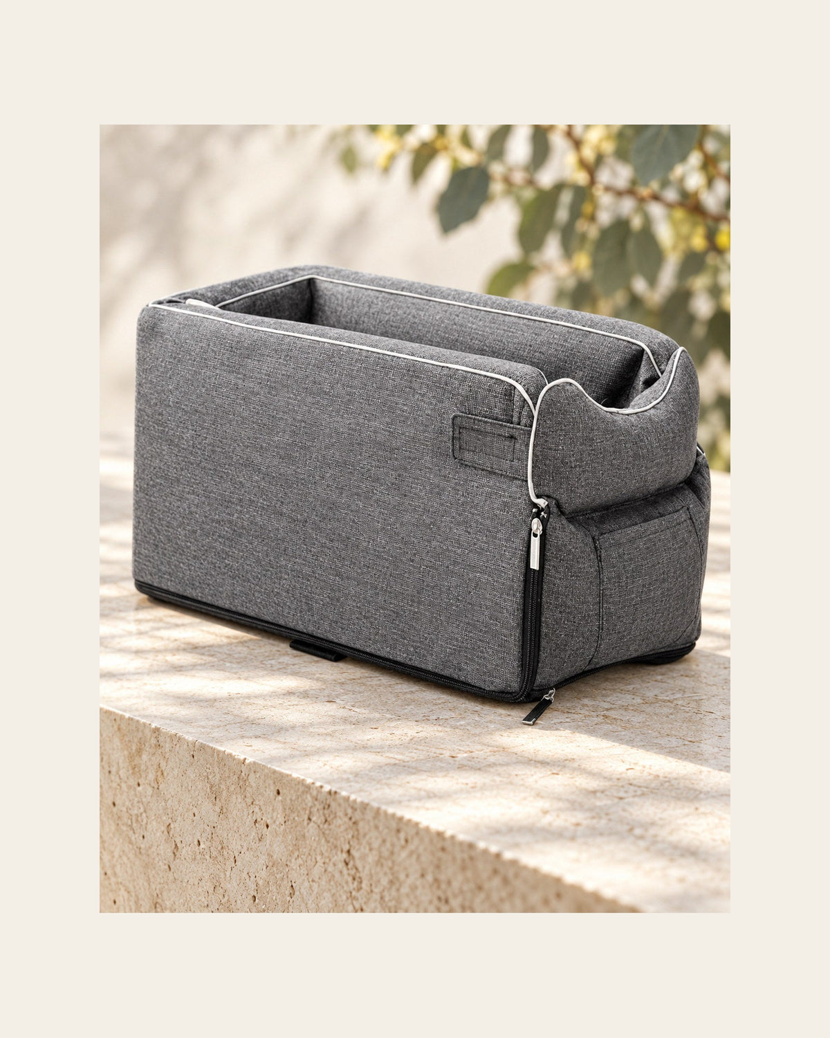 Road Nest — Portable Dog Car Seat — road nest detail