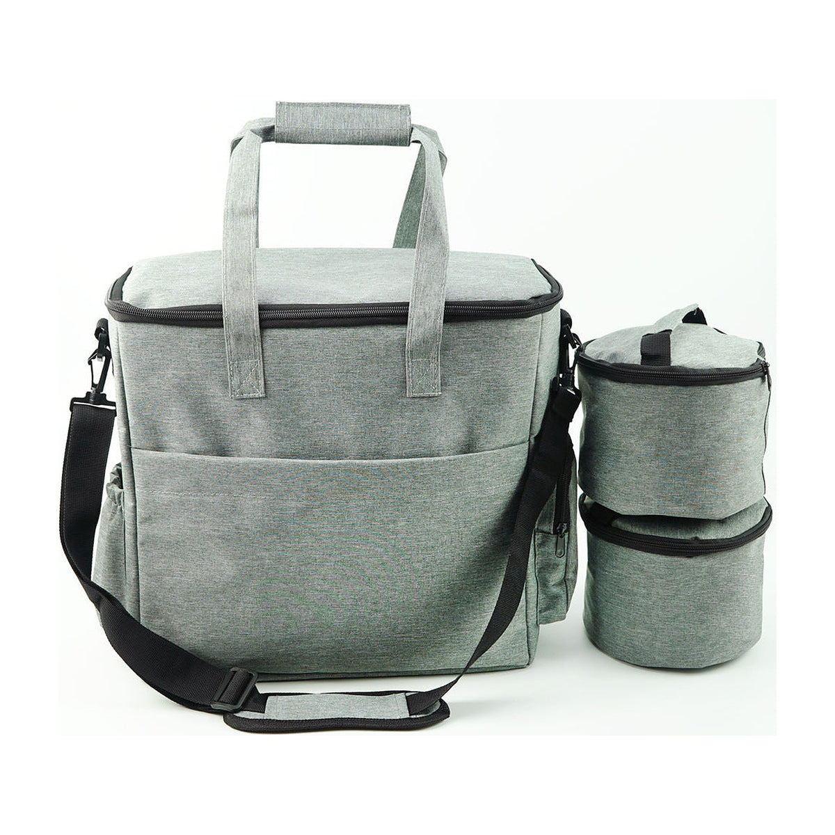 The Weekender Food Bag with its travel containers and collapsible bowls